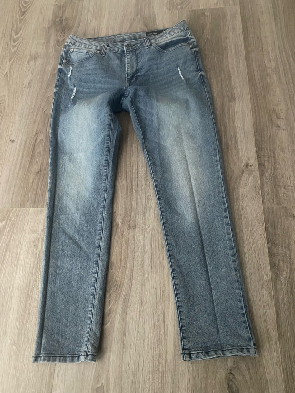 WXYZ NOMAD Mens Slim Fit Medium Washed Denim Distressed Jeans | 32/30